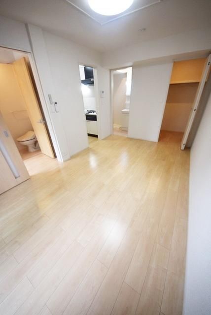 居室・リビング　こんなに素敵なお部屋で更新料無料★