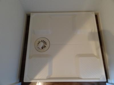 その他設備　「防水パン付の室内洗濯機置場」