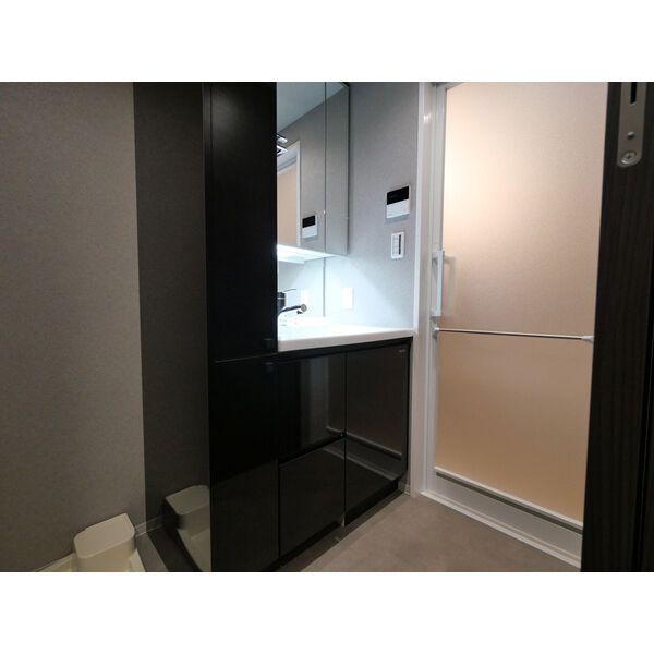 洗面設備　※別室の参考写真の為、現況優先です。