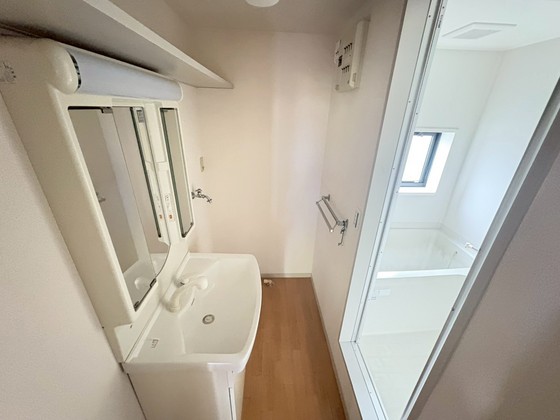 洗面設備　※別部屋の写真です