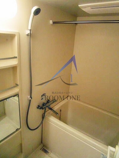 バス・シャワールーム　お風呂です。