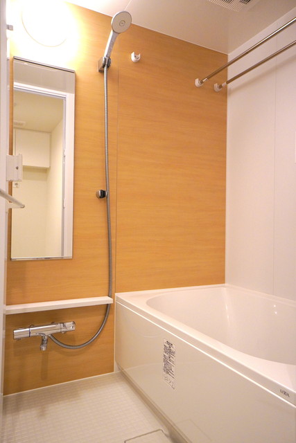 バス・シャワールーム　※写真は同タイプ住戸です。