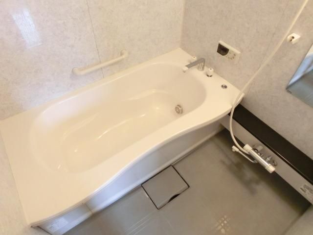 バス・シャワールーム　※別号室参考写真です