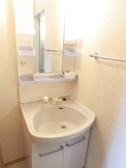 洗面設備　※別号室参考写真です