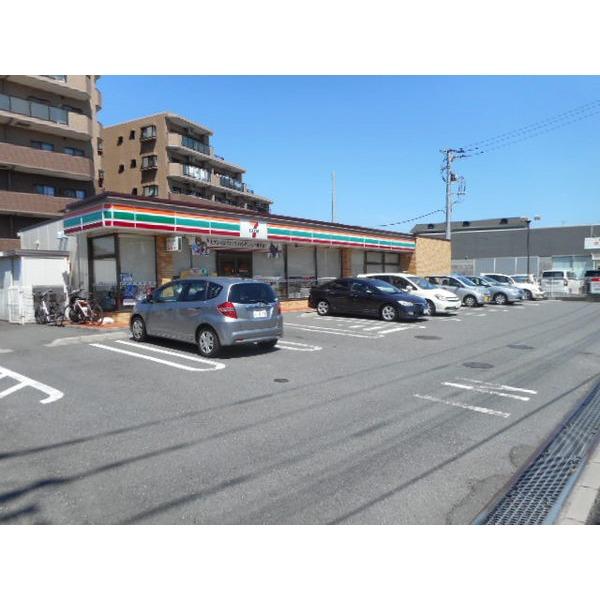 コンビニ　セブン-イレブン 船橋北本町２丁目店（コンビニ）まで608m