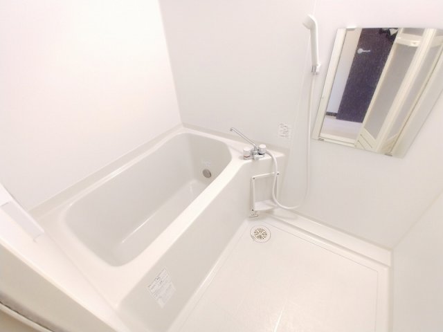 バス・シャワールーム　浴室乾燥機付き