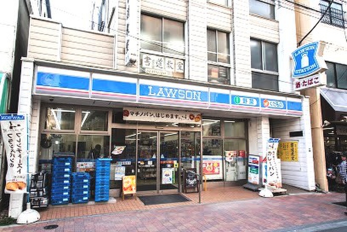 コンビニ　ローソン　巣鴨四丁目店（コンビニ）まで290m