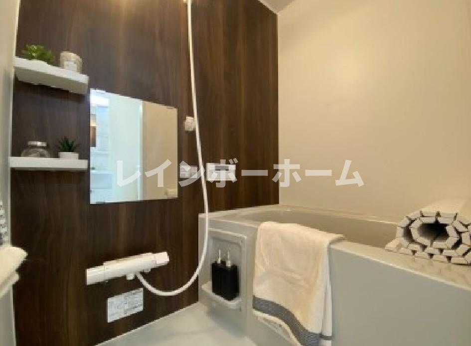 バス・シャワールーム　※別部屋参考写真。
