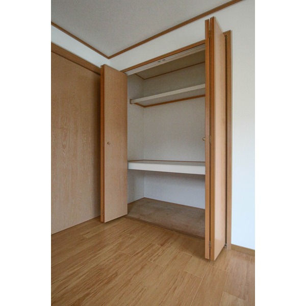 収納　同じ間取のお部屋。