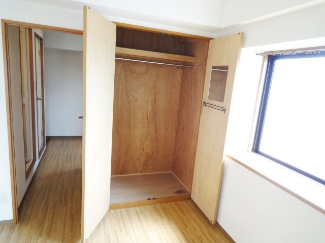 収納　同物件別号室