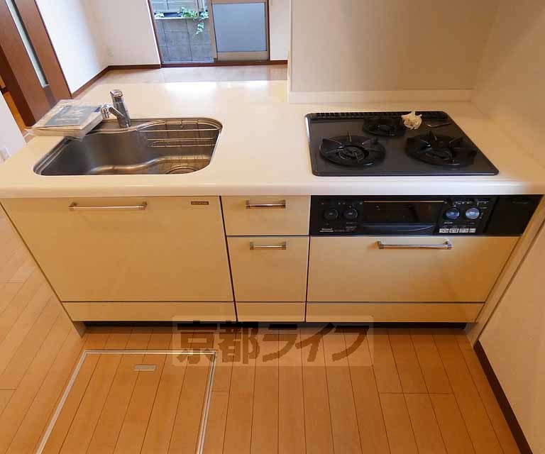 キッチン　キッチンです。