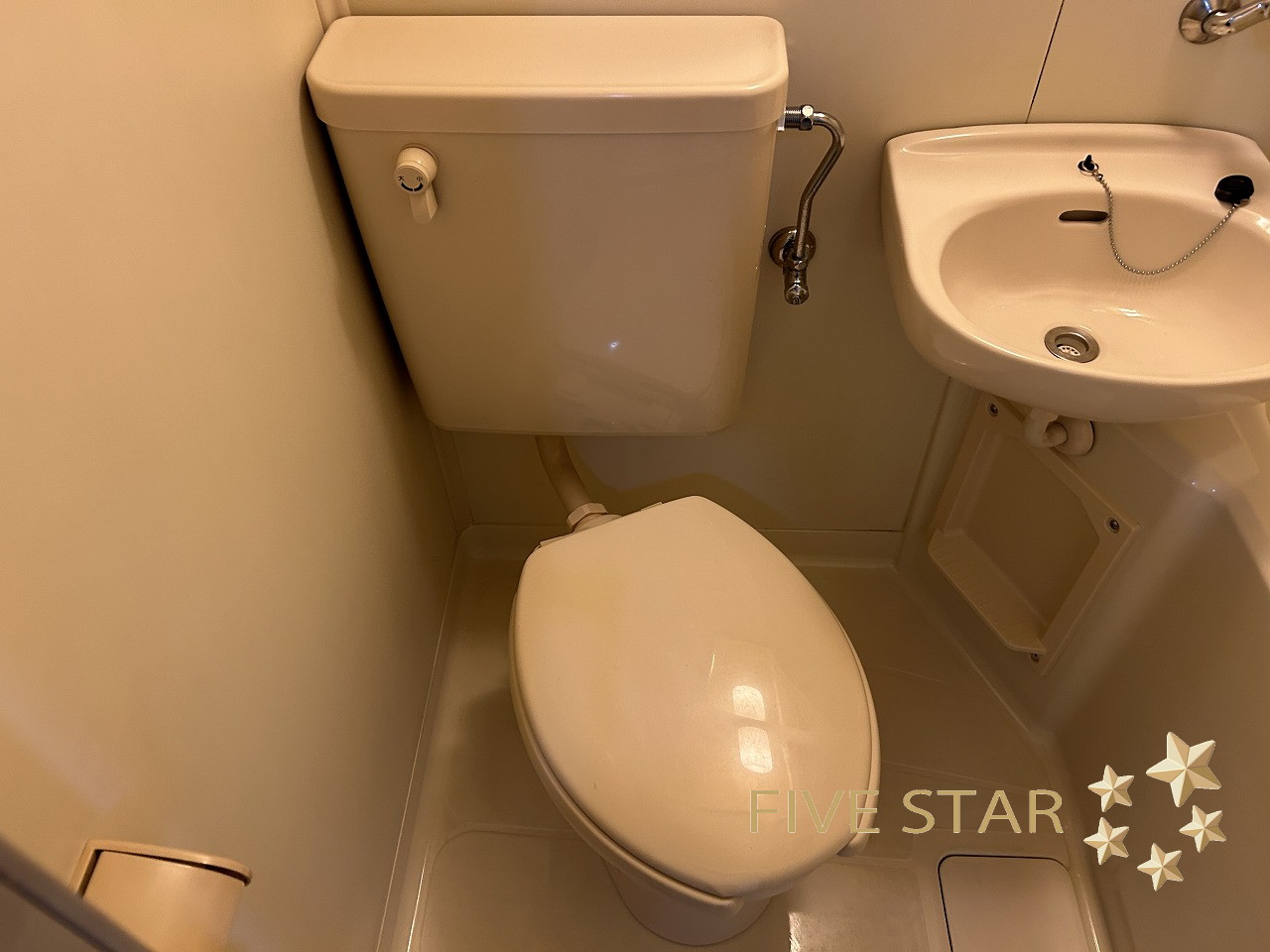 クイーンズピア枚方のトイレ写真
