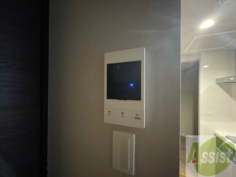 セキュリティ　ＴＶモニター付インターホンです。来客者の顔が見えるので安心！