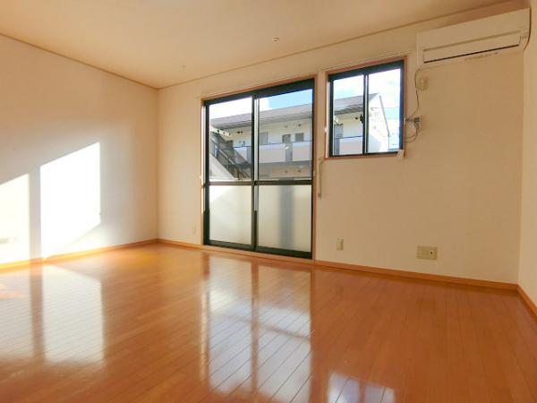 居室・リビング　写真は別のお部屋のイメージです