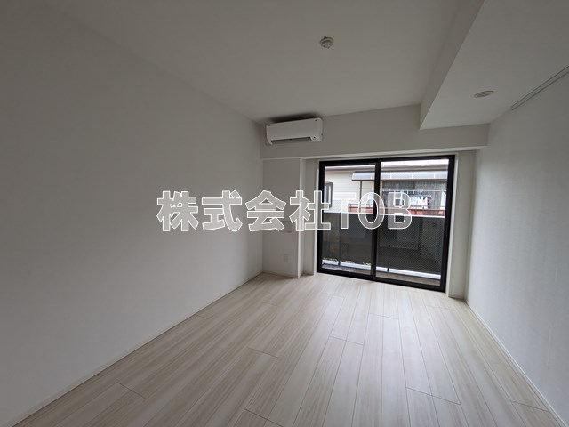 居室・リビング　9.1帖洋室