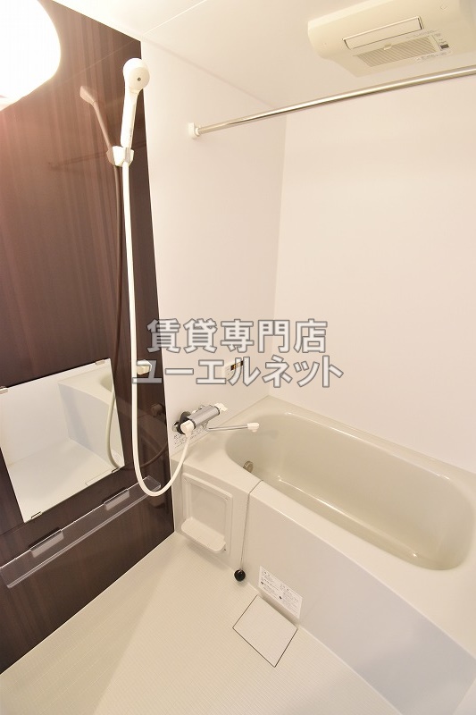 バス・シャワールーム　浴室