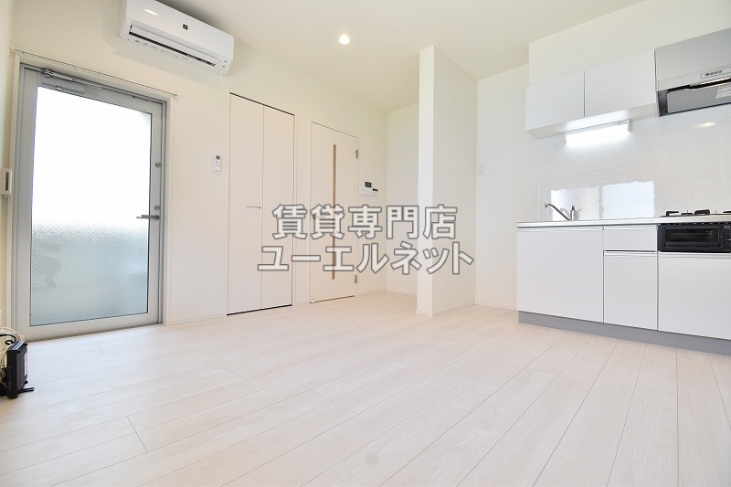 居室・リビング　リビング8.3帖