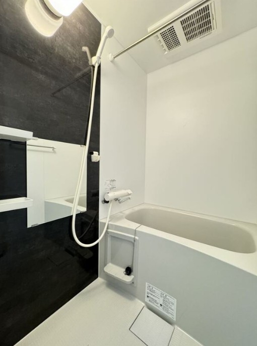 バス・シャワールーム　※同シリーズ参考写真