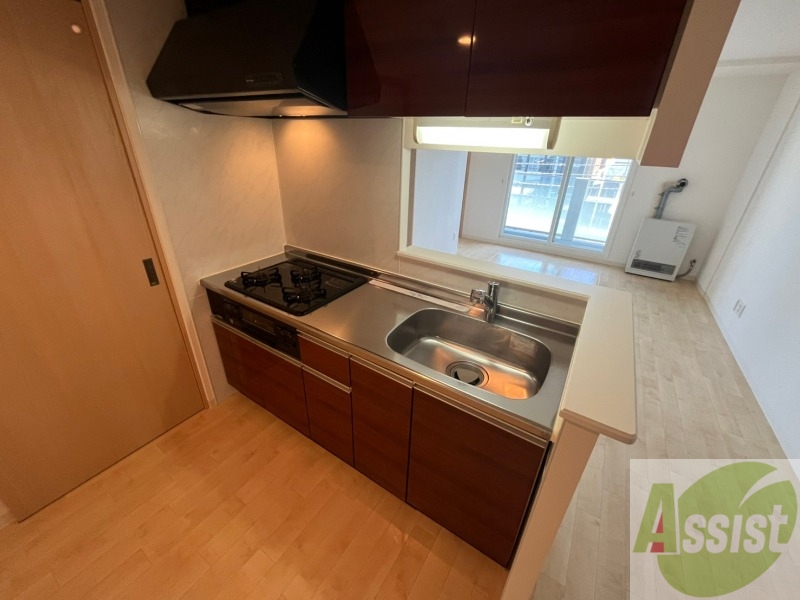 キッチン　キッチンはスペースも広々していて使いやすそうですよ！