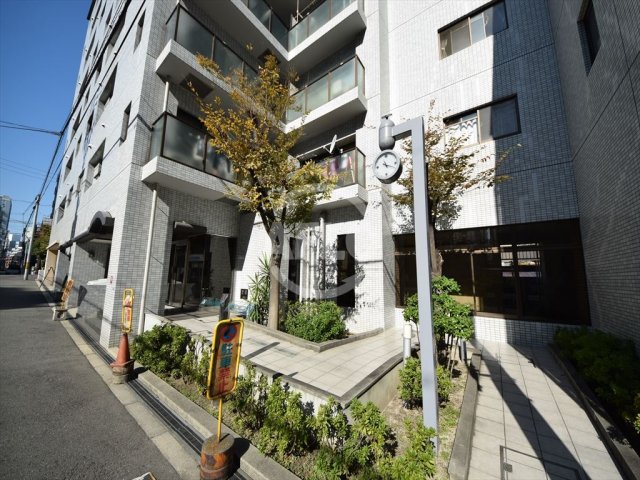 エントランス　アルボール西道頓堀　エントランス