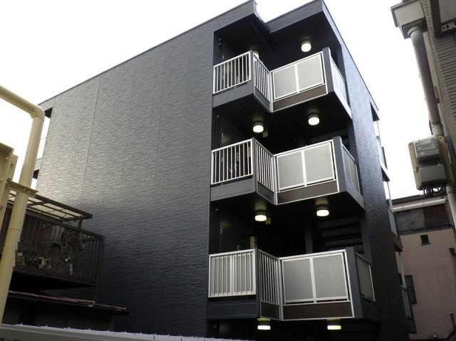 建物外観　落ち着いた雰囲気の外観です