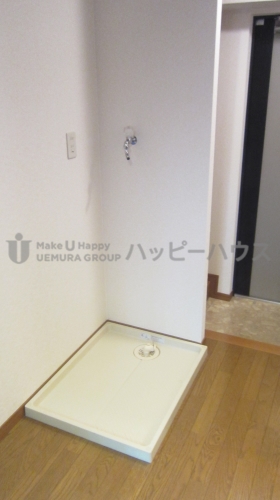 洗面設備　参考画像。現況優先です。