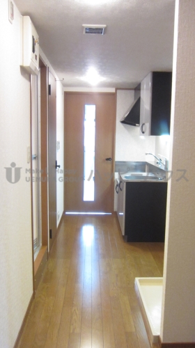 玄関　参考画像。現況優先です。