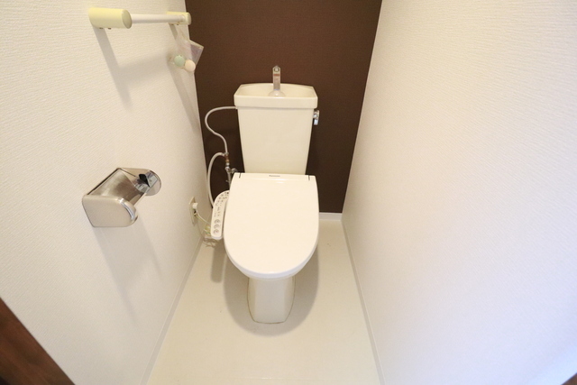 トイレ　※別号室の写真