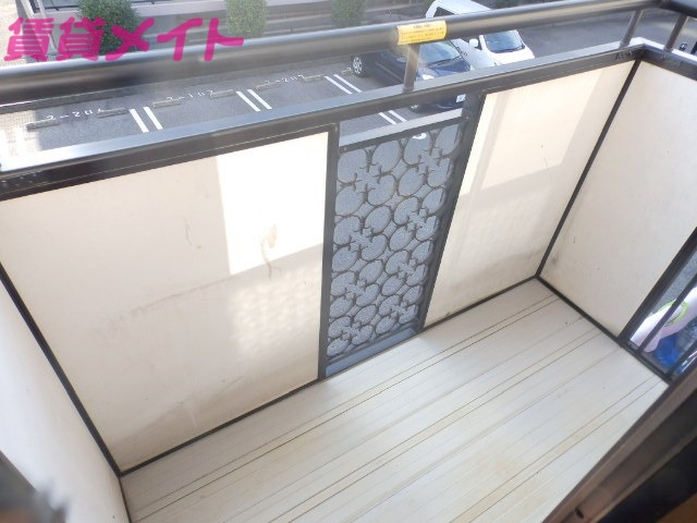 バルコニー　別部屋参考写真です。