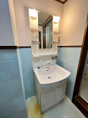 洗面設備　別号室画像。ご参考下さい