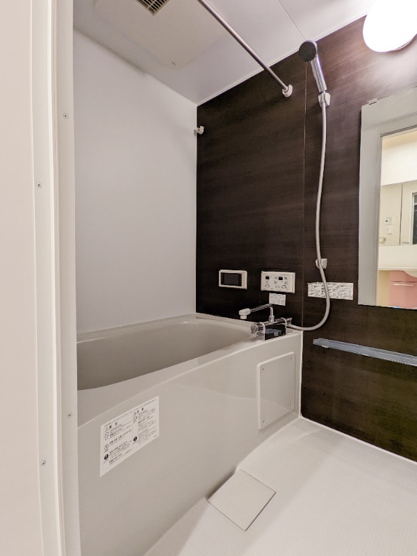 バス・シャワールーム　図面と現状に相違がある場合には現状を優先