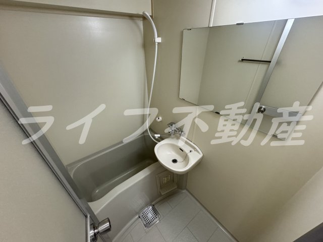 バス・シャワールーム　きれいなお風呂です