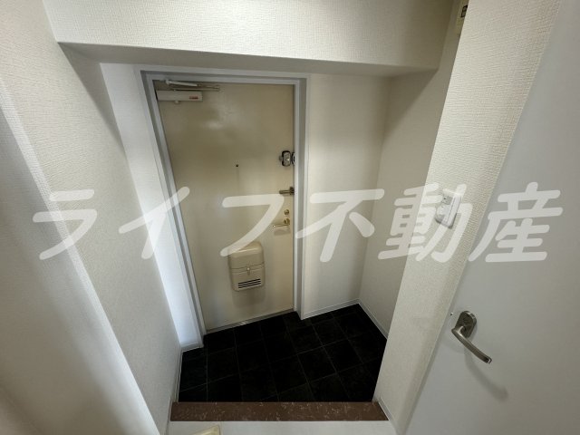 玄関　落ち着いた玄関です