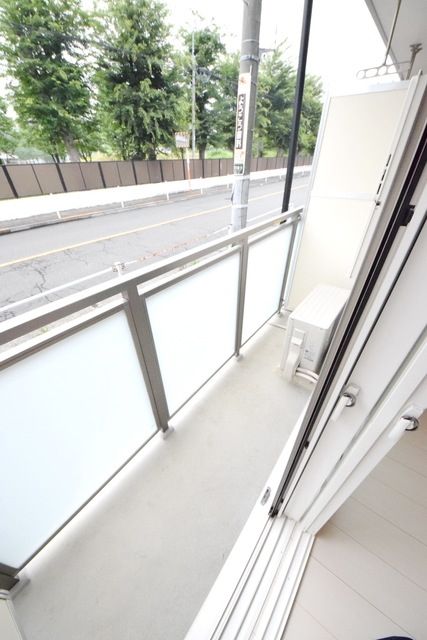 バルコニー　室内・室内設備