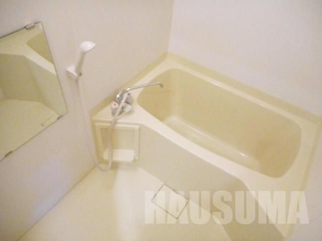 バス・シャワールーム　バスルーム