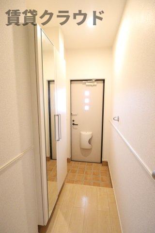 玄関　シンプルで使いやすい玄関です