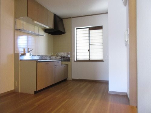 居室・リビング　※別号室参考写真