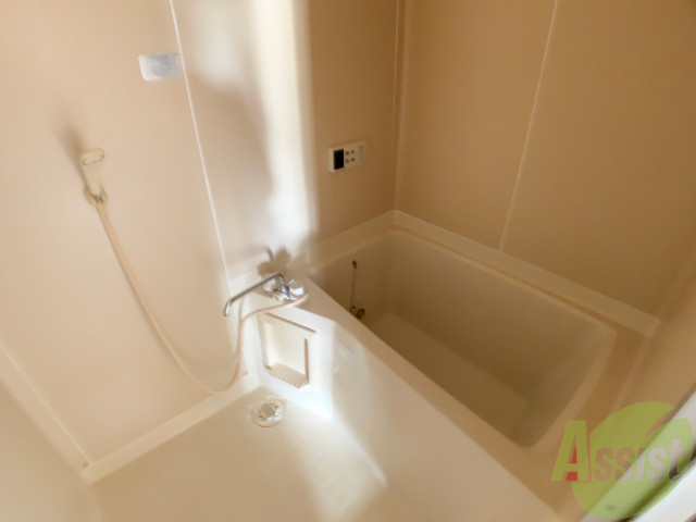 バス・シャワールーム　バスルームは一日の疲れを癒す場所ですよね。