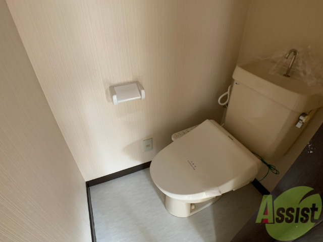 トイレ　トイレはシンプルかつオーソドックスで使いやすいです。