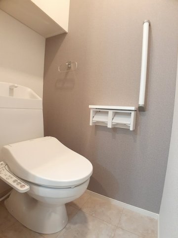トイレ　シンプルで使いやすいトイレです