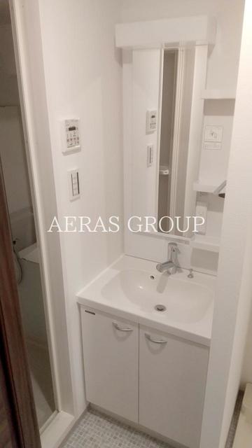 洗面設備　同仕様