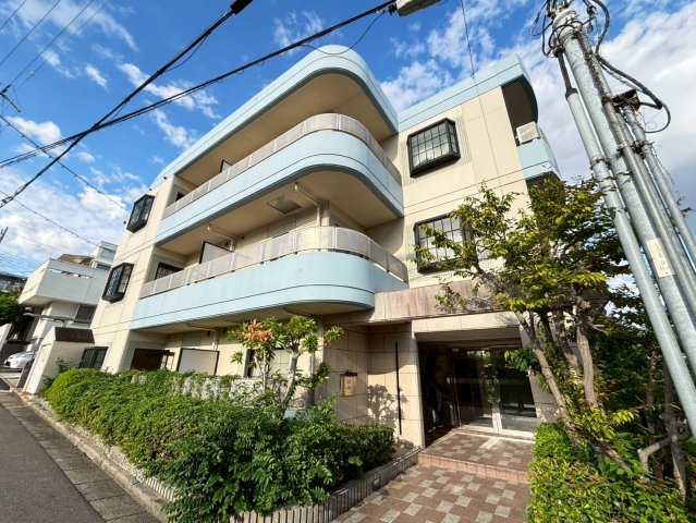 建物外観　詳細は、RISUMO江坂本店までお問合せください♪