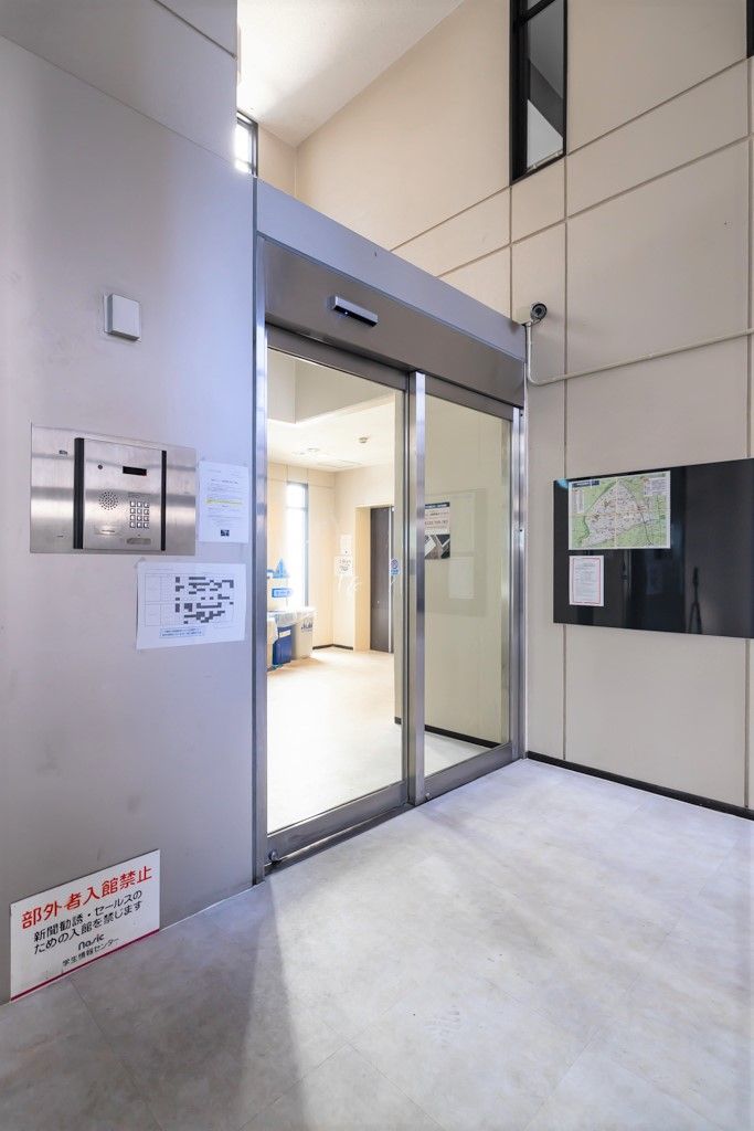 エントランス　オートロック