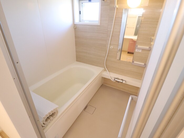 バス・シャワールーム　日々の疲れを癒すお風呂付です