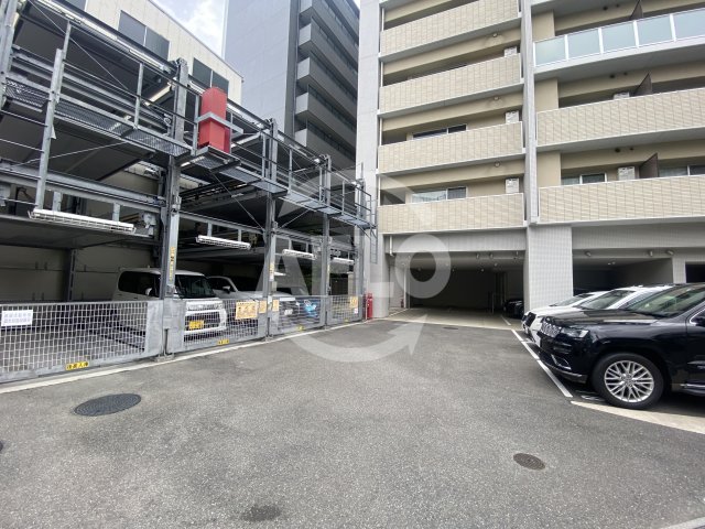 駐車場　W.O.B.京橋　駐車場