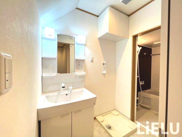 洗面設備　101号室の写真になります※現況優先