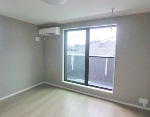 居室・リビング　同施工タイプ