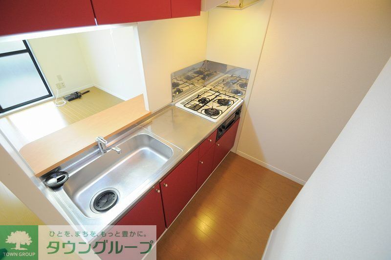 キッチン　コンロ3口