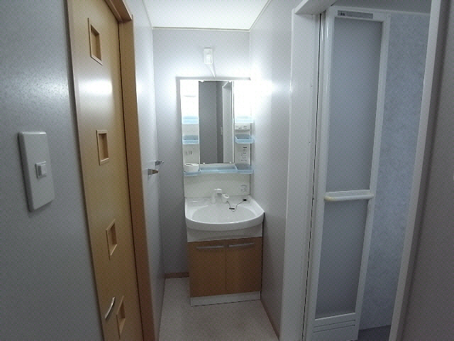 洗面設備　シャンプードレッサー