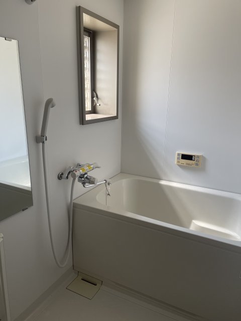 バス・シャワールーム　同物件別室です。